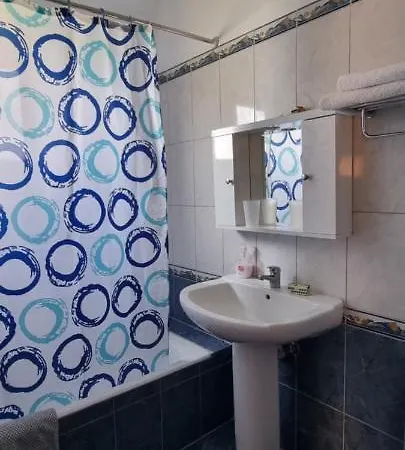 Elenis House Apartamento