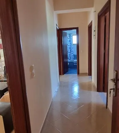 Apartamento Elenis House *